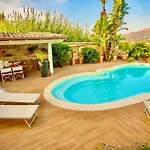 Villa Dora Con Piscina Trappeto